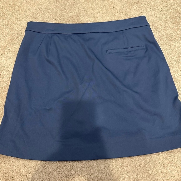 Gfore Tux 4-Way Stretch Twill Golf Skort Slate Blue 8 NWOT - Picture 5 of 5